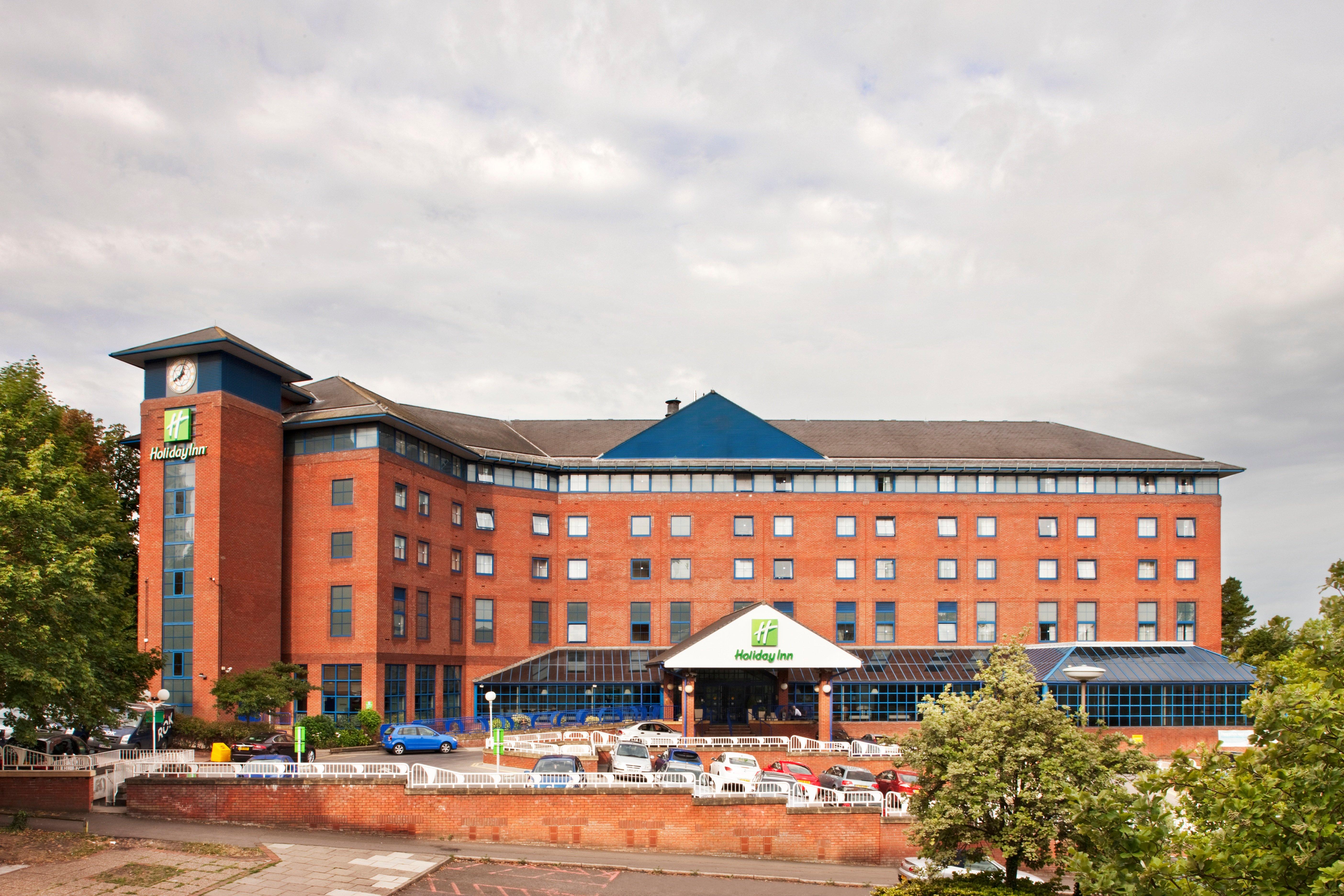 Holiday Inn London Sutton By Ihg Exterior photo
