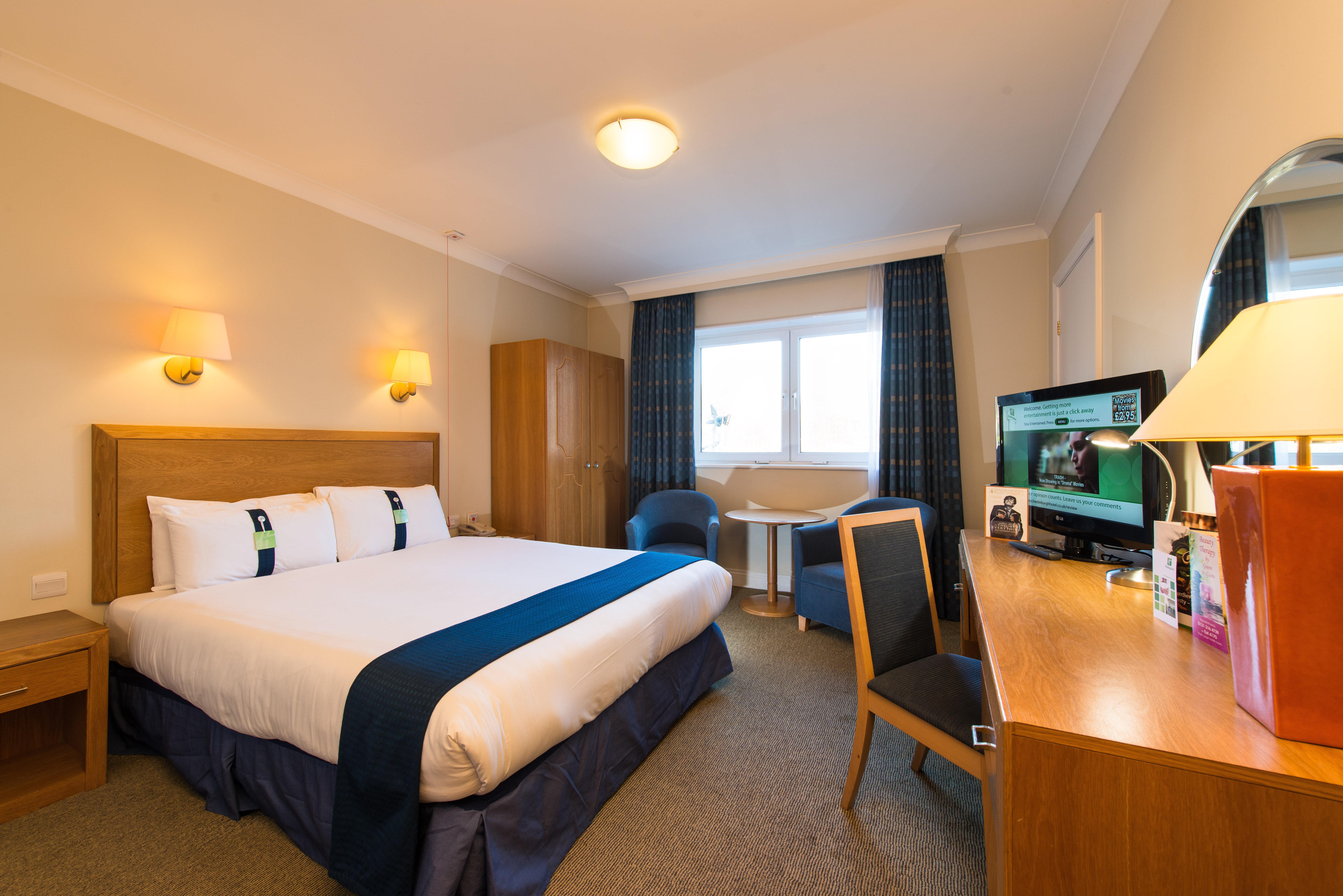 Holiday Inn London Sutton By Ihg Exterior photo